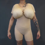 Große Brüste R_LB1